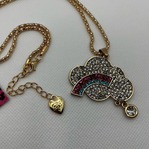 NECKLACE! Betsey Johnson Crystal Rhinestone Rainbow Cloud Pendant BNWT - Picture 1 of 7